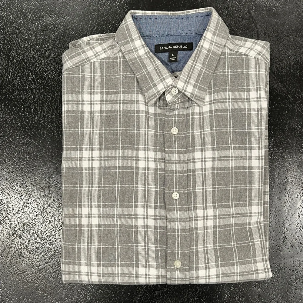 Banana Republic Lightweight Flannel Gray and White Plaid Shirt Size Large